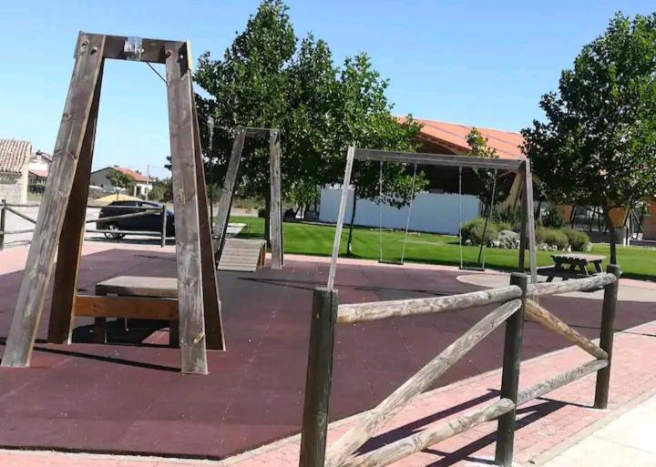 Vivienda Adosada , Con Merendero En Carcedo Карседо-де-Бургос Экстерьер фото
